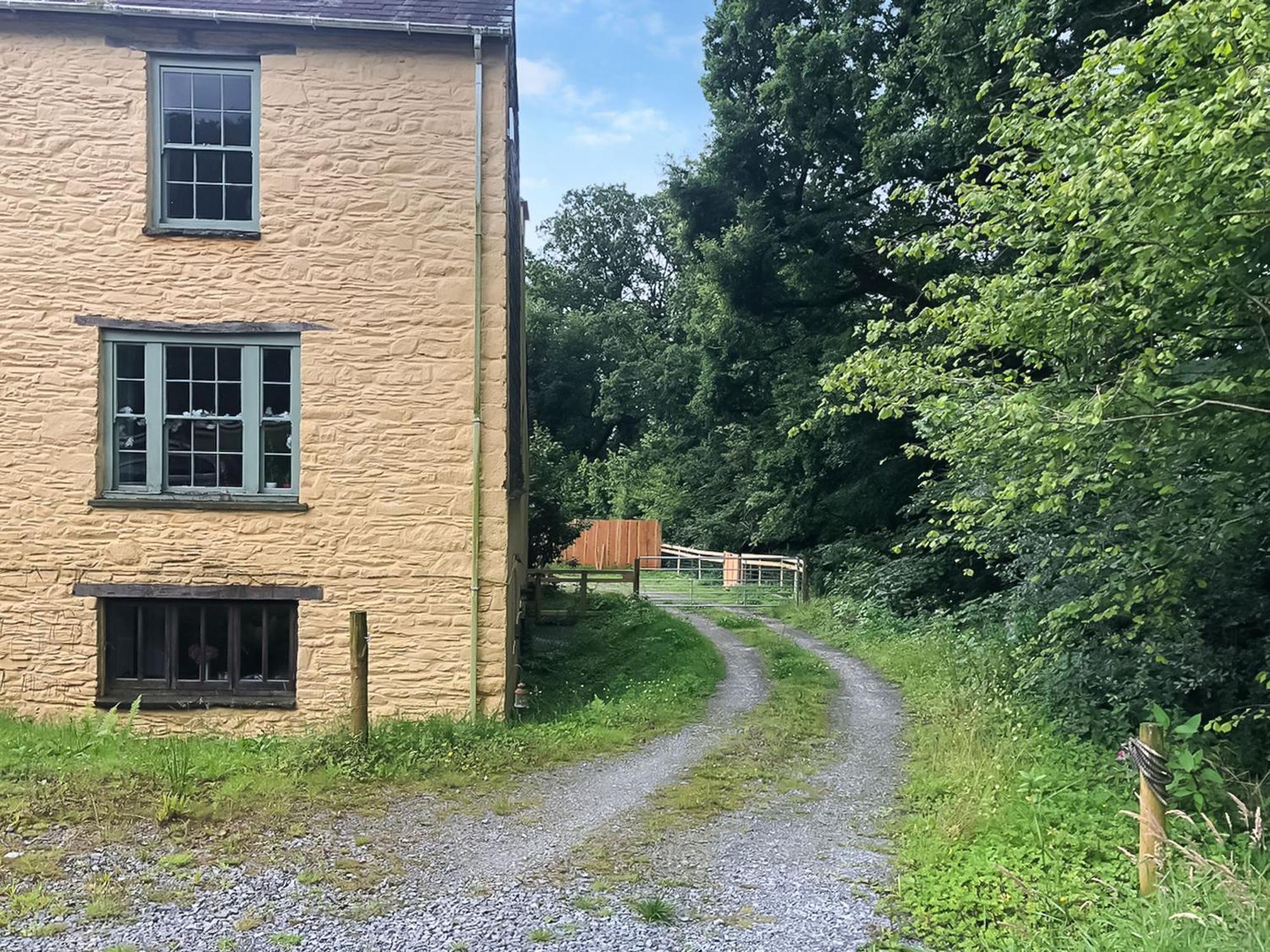 Ynywsen Dairy Flat Llanfynydd Exterior foto